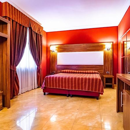 Marcantonio Hotel Giugliano In Campania Extérieur photo