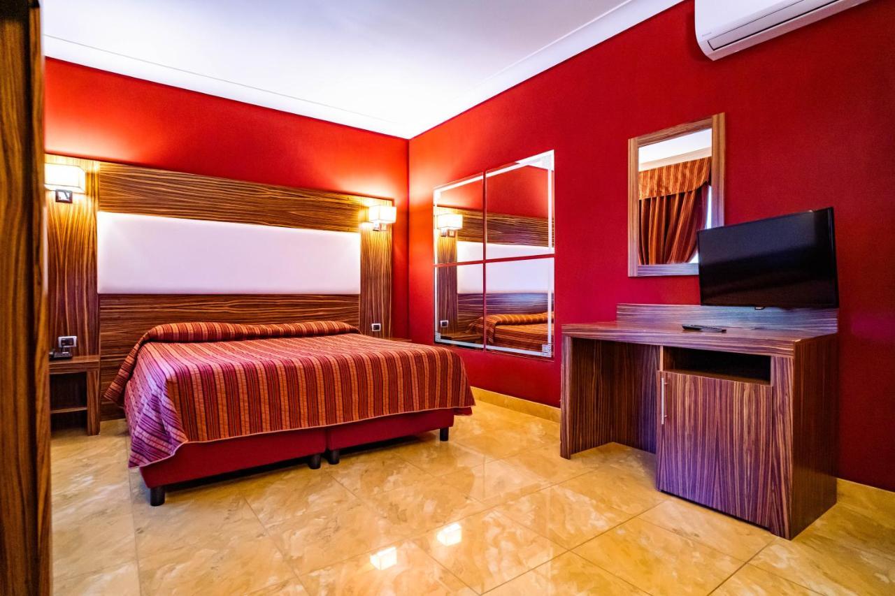Marcantonio Hotel Giugliano In Campania Extérieur photo